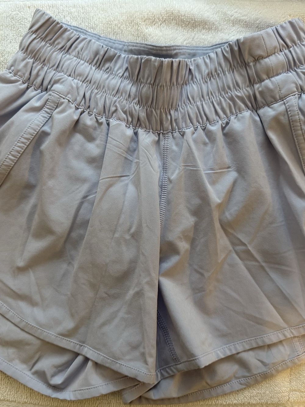 Lululemon HR Short 3" - Light Blue